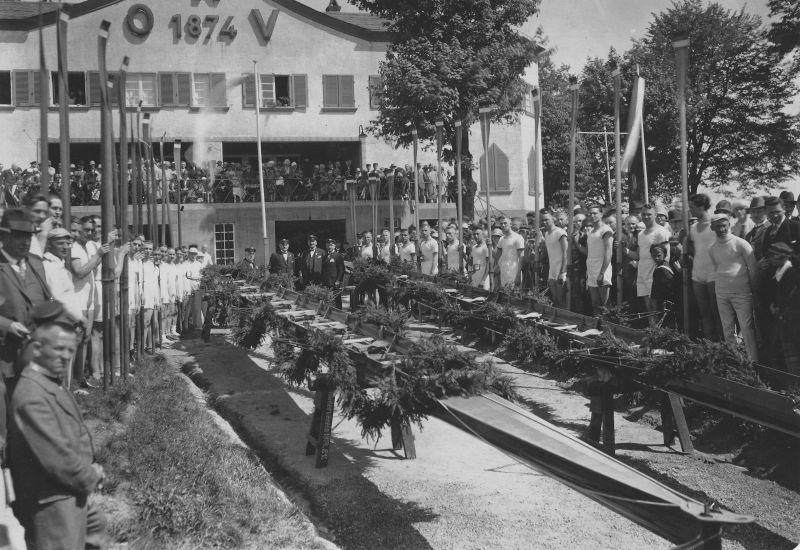 1927 – Bootstaufe
