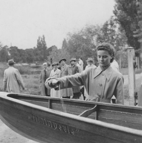 1951 – Bootstaufe
