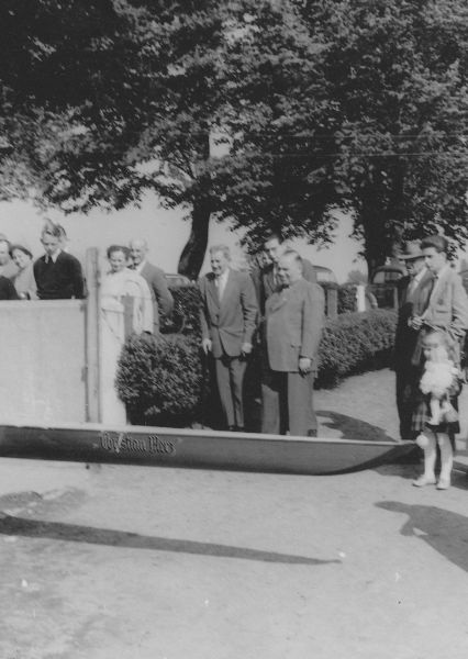 1953 – Bootstaufe